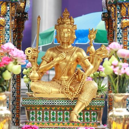Orchid Hostel Bangkok Bagian luar foto